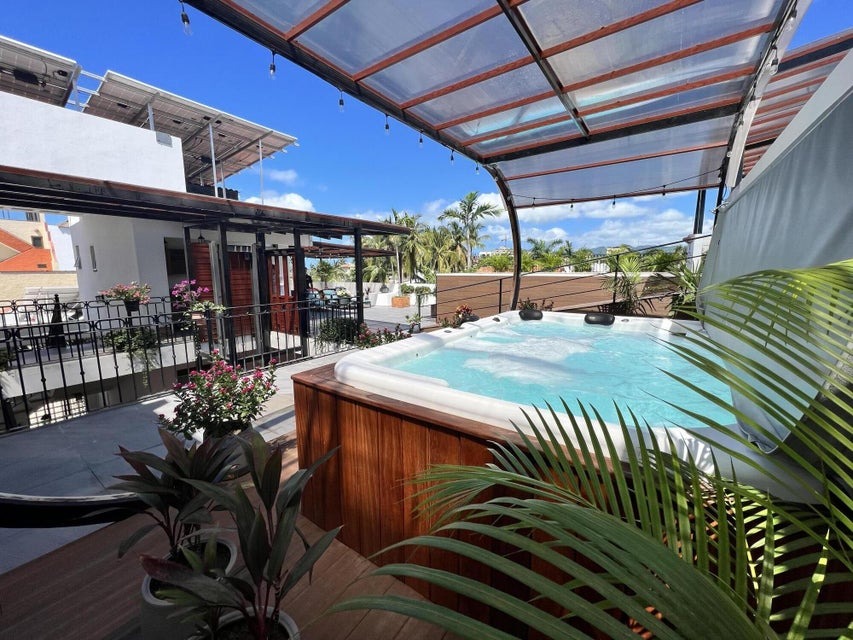 Departamento Doña Tencha, Bucerias